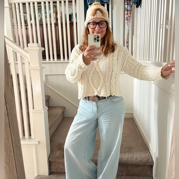 Meet your Posher, Michelle - Picture 2 of 3